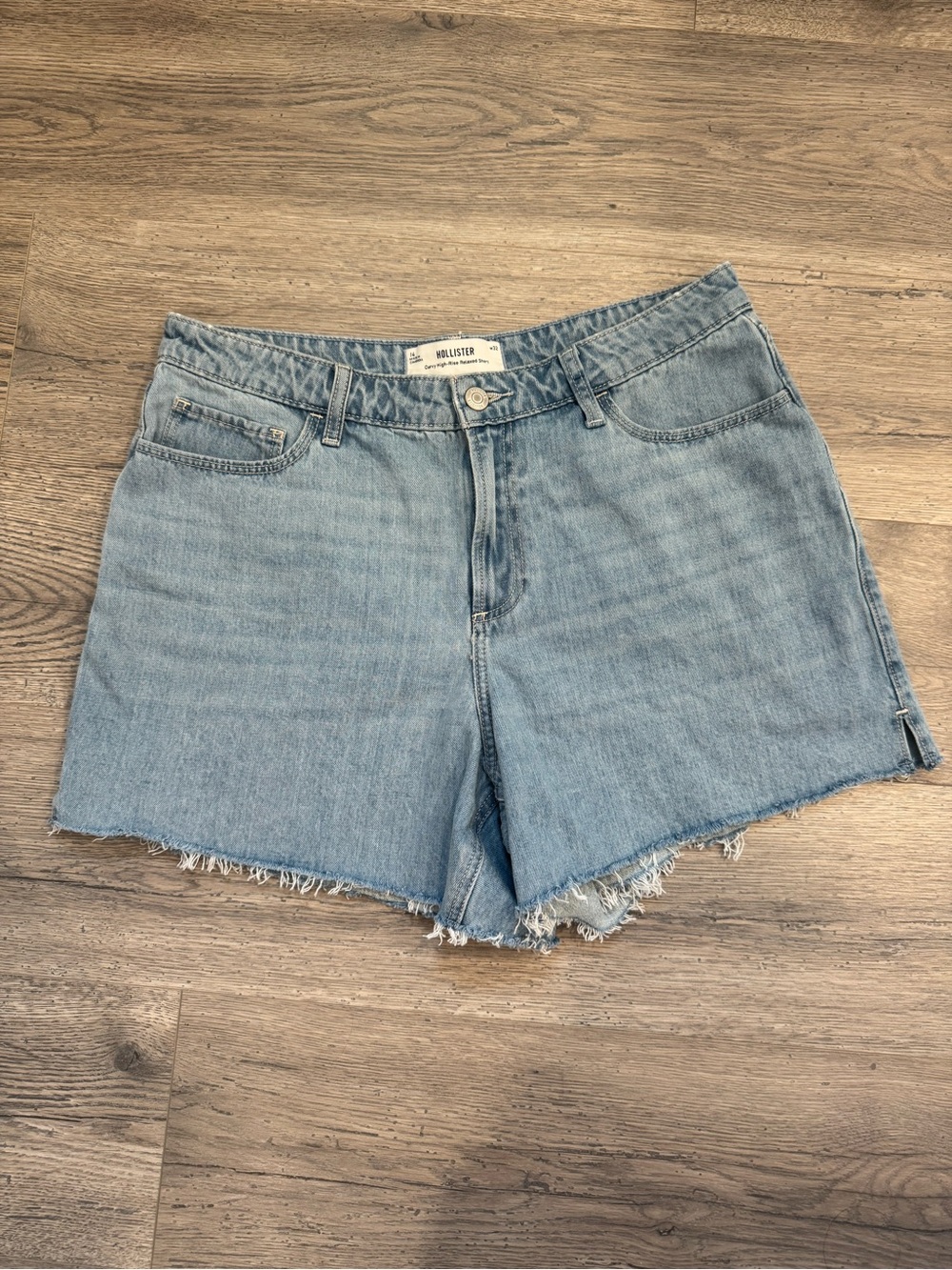 Hollister curves high waist  Light Wash Denim Cutoff Shorts with Frayed Hem